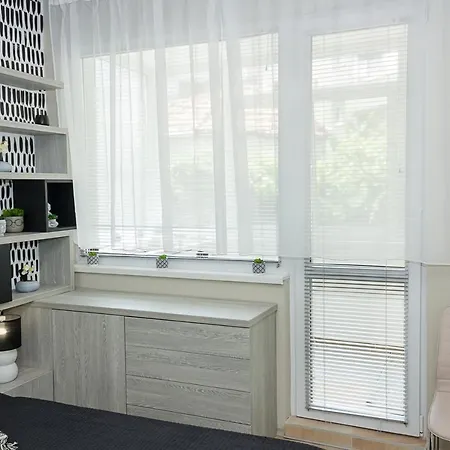 Black & White -1bd Flat In Center By Flat Mаnager Appartamento *